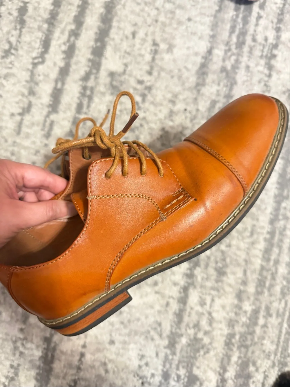 Jousen Men's Tan Leather Cap-Toe Oxford Derby Shoes